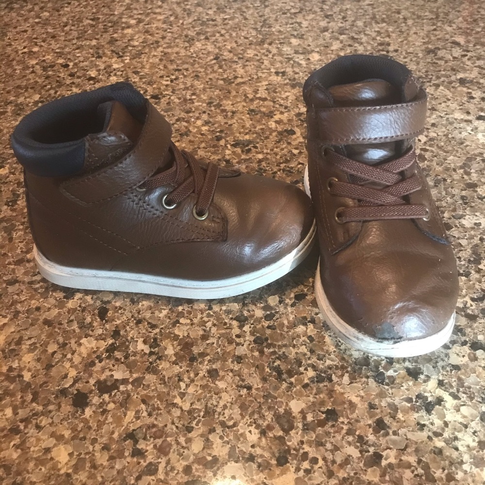 Brown boots Toddler boy 7.5